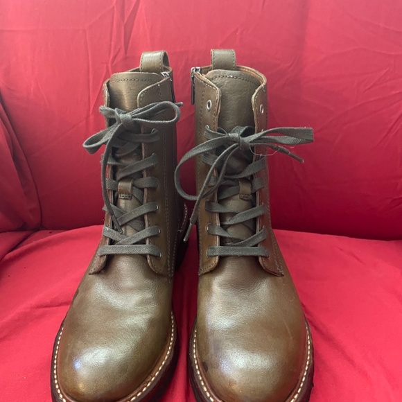 Leather Frye ankle combat boots like new - Picture 2 of 5